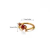 Anillo Geométrico Triangular de Zirconia Full Diamond Transfronterizo Europeo y Americano Anillo de Flor de Rosa Cruz Sol Anillo de Lujo Ligero para Mujer Venta al por Mayor