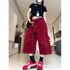 Calça Jeans Cropped Vermelha Estilo Retrô Americano para Mulheres, Novo Estilo de Verão, Caimento Solto, Multi-Bolsos, Design Único, Shorts Jeans Workwear