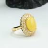 Anillo de Ámbar Natural Guan Yu Cera de Miel Anillo de Dedo Joyería para Mujer Venta al por Mayor de Fábrica Dropshipping S3122005