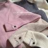 Ropa de Moda para Niños Suéter de Cuello Medio para Niñas 2025 Nuevo Tesoro de Mujer Otoño Mejorado Ajustado Bordado Tejido Camiseta Base