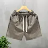 2025 Nuevos Pantalones Cortos Versátiles Verano Juventud Sueltos de Tres Puntos Retro Rectos Deportivos para Hombre