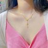 Collar de mariposa dorada de alta conservación del color para mujer, moda, versátil, joyería de mariposa láser, joyería chapada en cobre y oro, venta al por mayor en vivo