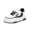 Zapatos Blancos para Niños al por Mayor Primavera 2026 Nuevos Transpirables Unisex Zapatos Deportivos para Niños Niños Medianos y Mayores Zapatos de Tabla Casuales Modernos