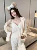 Pijama de terciopelo de isla para otoño e invierno, estilo juvenil, conjunto de manga larga y pantalón largo de terciopelo por ambos lados, ropa de casa dulce y casual para niñas