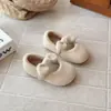 Zapatos de peluche para niña estilo princesa roja zapatos de algodón engrosados lazo 2026 zapatos de invierno para niños zapato para bebé niña para conducir