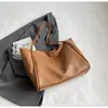 Bolso minimalista transfronterizo de gran capacidad, nuevo bolso tote retro casual para mujer, bolso de hombro moderno para el día a día y para ir al trabajo