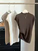 Top de punto fino texturizado de cuello medio con mangas cortas tipo volante para mujer, camiseta base sin mangas acanalada vertical de corte ajustado