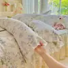 Falda de cama de encaje gruesa estilo princesa de cuatro piezas, patrón floral pequeño, todo algodón, colcha, funda de edredón, ropa de cama individual y matrimonial