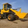 Empilhadeira pequena com tração nas quatro rodas, a diesel, dois cilindros, pequena carregadeira agrícola, engenharia agrícola, carregador de canteiro de obras