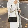Bolso de Mano Cuadrado Pequeño Estilo Minimalista Japonés Transfronterizo para Mujer, Bolso de Hombro con Cadena a Cuadros Nuevo Invierno 2025 Bolso Cruzado de Moda