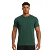 Venda Quente na Amazon Camiseta Estampada de Manga Curta Secagem Rápida Respirável Roupas de Fitness Masculinas Alta Elasticidade Logo Estampado Solta Roupa Esportiva para Homens