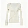 Blusa de Tricô Curta com Decote V Cor Café Francês para Mulheres Outono Emagrecedora Manga Longa Camada Interna Base Camada de Base Top com Senso de Design