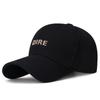 Gorra para Hombre y Mujer Pareja Igual Gorra de Béisbol Bordada Letra Tridimensional Tapa Dura Gorra Estilizada para Rostro Pequeño Tendencia Combinable