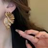 Pendientes de Hoja Simulada de Metal de Alta Gama y Uso Rudo, Estilo de Nicho de Moda Europea y Americana, Pendientes de Hoja Sencillos para Mujer