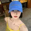 Boné Azul Bordado com Letra para Mulheres 2025 Primavera Novo Estilo Coreano Chapéu Pequeno que Mostra o Rosto Boné de Aba de Alta Qualidade Tendência