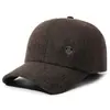 Chapéus de inverno para homens de meia-idade e idosos, chapéu de couro forrado com fleece quente para o papai, boné de beisebol espessado à prova de frio para o vovô