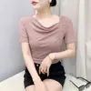 Moda Primavera 2026 Elegante e Estiloso Decote Assimétrico Verão Novo Top com Strass Malha Respirável Cintura Marcada Versátil Emagrecedor Camiseta