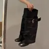 Botas longas de salto grosso com canos largos, de salto alto, novas e fashion em preto com salto empilhado, botas longas estilosas para garotas descoladas, bico quadrado feminino 2026