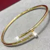 Pulsera de Uñas Elástica de Alto Nivel V-Gold Classic Versión Gruesa y Delgada, Tubo Hueco Liso, Artesanía de Precisión CNC, Chapado en Oro para Mujer