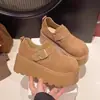 Zapatos de mujer tipo Birkenstock con plataforma de suela gruesa para aumentar la altura, cobertura total, nuevo modelo otoño 2026, mocasines sin cordones para personas menudas