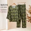 Pijama de Algodón y Seda Estampado de Manga Larga Suelto Talla Grande para Mujer de Mediana Edad y Anciana Conjunto de Ropa para el Hogar Otoño e Invierno 2025