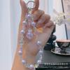 Cadena para teléfono móvil con perlas de cristal, hecha a mano, corta, con cuentas, para colgar en la muñeca, con colgante de corona de moda, cordón para teléfono móvil, llavero