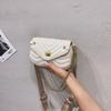 Otoño 2026 Nuevo Moda Callejera de Comercio Exterior Correa Ancha Color Sólido Bolso Cuadrado Pequeño Pu Costurado Bolso Cruzado para Mujer