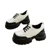 Sapatos de Couro com Cadarço Estilo Britânico de Solado Grosso Aumentador de Altura Estilo Francês para Mulheres, Moda Nova Primavera 2026 Mocassins Versáteis para Mulheres