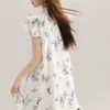 Ropa de mujer estilo chino nueva, vestido floral estilo nacional con mangas acampanadas pequeñas, vestido tipo muñeca elegante de alta gama para verano, vestido corto para mujeres petite