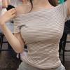Coreia do Sul Dongdaemun Novo Ombro Listrado Manga Curta T-shirt Sexy Figura Camisa de Ombro