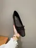 Otoño 2026 Nuevo Dulce Francés Suave Lazo Oculto Aumentador de Altura Melade Retro Temperamento Versátil Zapatos para el Trabajo