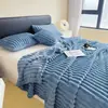 Comercio exterior fabricante transfronterizo cordón ancho transfronterizo engrosado imitación piel de conejo manta siesta manta de oficina manta para sofá