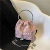 Bolsa Pequena de Textura de Alta Qualidade Feminina Verão 2022 Nova Moda de Nicho Design Corrente Bolsa Transversal Portátil Bolsa Balde