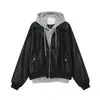 Chaqueta con Capucha de Cuero PU Empalmado Falsa de Dos Piezas para Hombre, Otoño 2026, Holgada Moderna Versátil Casual, Negra para Pareja