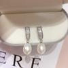 Pendientes de perlas de agua dulce naturales de origen Zhuji para mujer, oro de 18 quilates, lujo ligero, pendientes de circonita de alta calidad al por mayor
