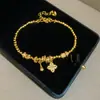 Pulsera de Flor de Metal con Cuentas Chapada en Oro Real de 24 Quilates Pulsera de Oro Arena Retro Francesa Lujo Accesible Joyería de Gama Alta para Mujeres
