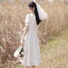 Vestido de Casamento Leve de Cetim, Vestido Simples de Verão Estilo Francês para Mulheres Baixas, Vestido Branco para Registro de Casamento, Vestido de Noivado, Vestido Branco de Coquetel para Mulheres