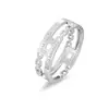 Pulseira Europeia de Luxo Leve com Textura Oca Dourada com Strass Corrente de Mão Ornamentos Transfronteiriços Fábrica de Origem Atacado