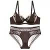 Lingerie sexy transfronteiriça europeia e americana, estilo fino com renda bordada em cores contrastantes, conjunto de sutiã feminino para bustos grandes para parecerem menores e prevenir a flacidez