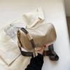 Bolso pequeño retro de alta gama, otoño e invierno 2024, nuevo bolso para mujer, popular bolso cruzado, bolso cuadrado pequeño con súper fuego.