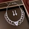 Conjunto vintage de brincos e colar de borla torcida cravejados de diamantes, corrente de clavícula de luxo leve de alta qualidade, estilo palaciano para mulheres