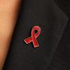 Broche Cinta Rosa Ins Europeo y Americano Ins Insignia de Aleación Broche de Prevención y Tratamiento del Cáncer de Mama Accesorios de Bienestar Público para Mujeres