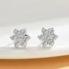 Brincos Populares de Zircônia Transfronteiriços, Brincos Geométricos Super Brilhantes de Imitação de Moissanita em Forma de Coração com Seis Garras, Atacado do Fabricante