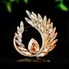 Nuevo Broche de Alas de Ángel de Cristal Degradado Elegante Pin de Solapa de Lujo Ligero Accesorio para Traje Sensación de Alta Gama