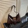 Bolso de Hombro Cruzado Retro Plisado Estilo Motociclista Retro Americano para Viajes Diarios Bolso de Axila de Moda Chic Dulce Fresco