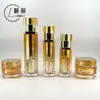 Set de cosméticos en botella de alta capacidad de acrílico Amarillo degradado Botella cuadrada Botella para loción Material de embalaje para productos de cuidado de la piel