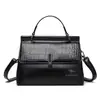 Bolsa Feminina Nova Chegada Couro Cera de Abelha Bolsa de Ombro Cruzada Bolsa Feminina Padrão Crocodilo Elegante da Moda Bolsa de Mão Feminina para Cabelo