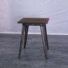 Fornecimento de fábrica combinação de mesa e cadeira de jantar estilo industrial retrô para bar café loja de chá com leite combinação de mesa e cadeira de jantar de ferro