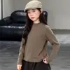 Conjunto Feminino 2026 Outono Novo Estilo: Conjunto de Três Peças para Crianças (Tamanhos Médio e Grande): Colete de Algodão Floral e Calça com Babados