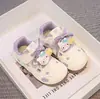 Tenis para niña 2026 con velcro, bordado de caricaturas, cordones a cuadros, suela suave, antideslizantes, zapatos casuales blancos para primavera y otoño, versátiles